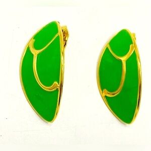 3/$18 Vintage Enameled Clip-on Earrings Green Gold Tone Oval Mod Retro